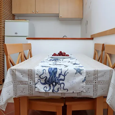 דירה By The Sea Selce, Crikvenica - 18195 סלצה