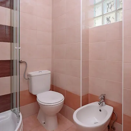 Apartamento By The Sea Selce, Crikvenica - 18195 *